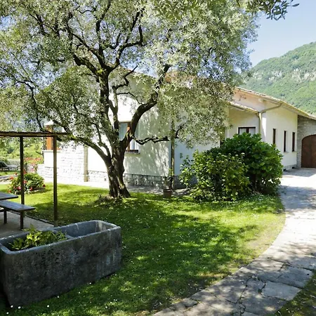 Del Dottore Villa